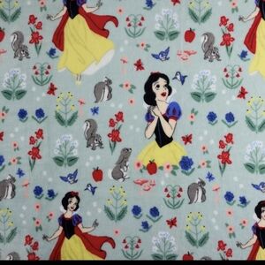 Disney Princess Plush Throw with Multicolor Design, NWT, 5ft×6ft Snow White
